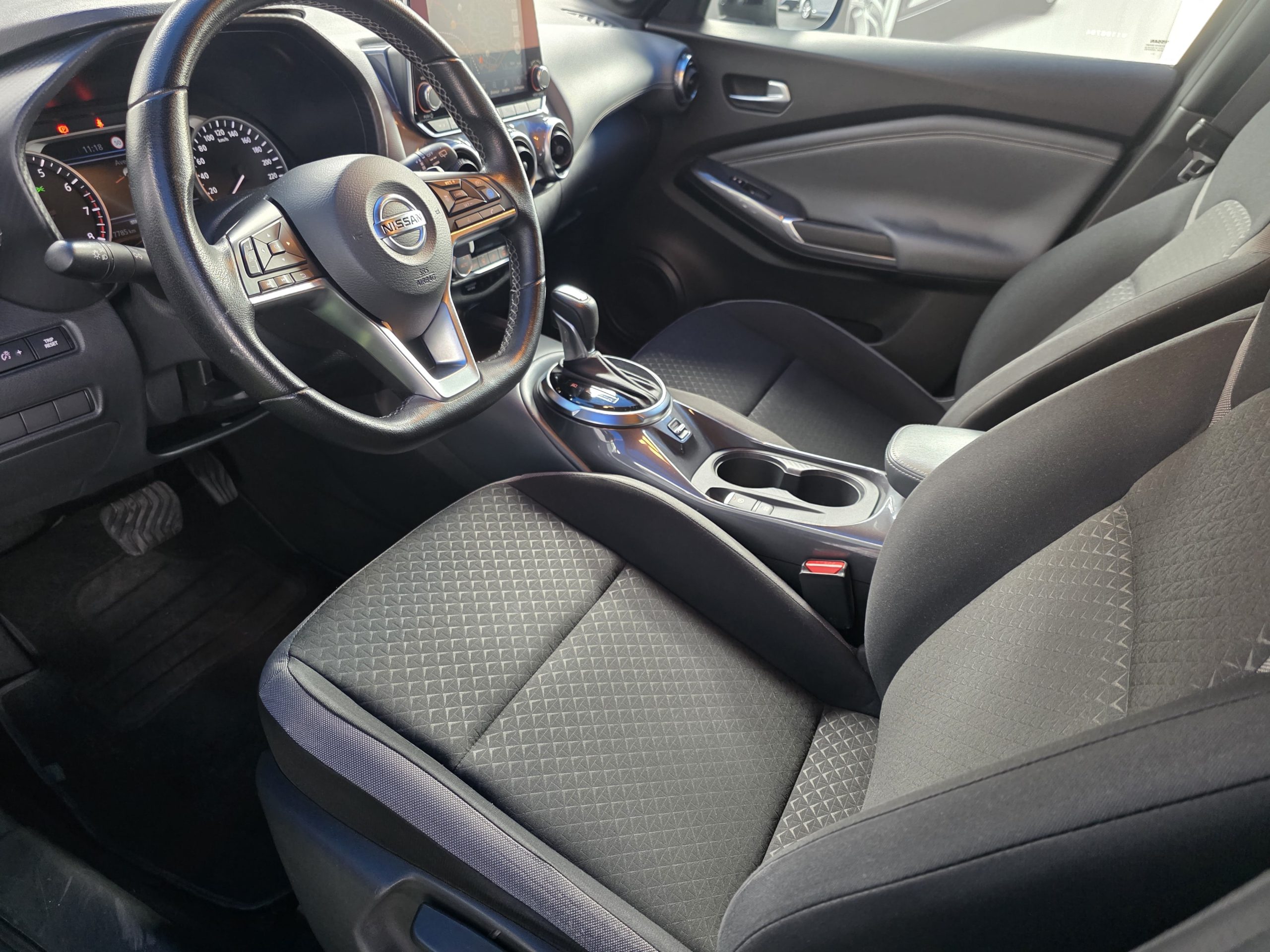 NISSAN JUKE 1.0 DIG-T N-CONNECTA
