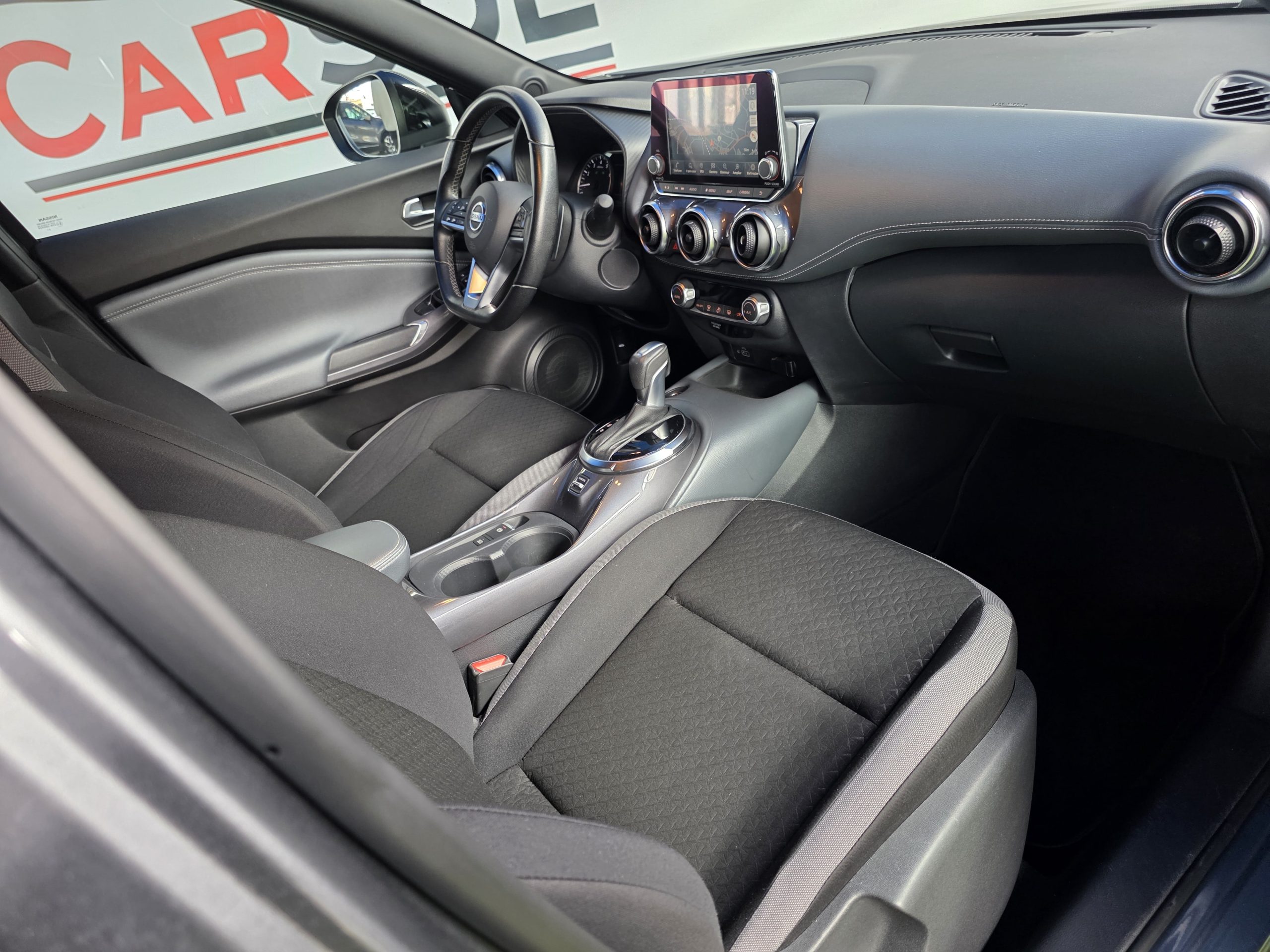 NISSAN JUKE 1.0 DIG-T N-CONNECTA