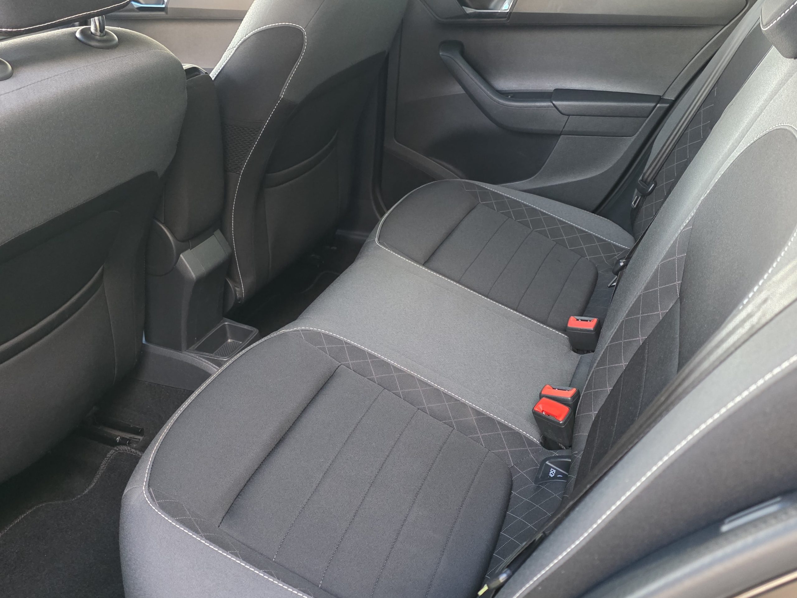 SKODA FABIA 1.0 TSI AMBITION