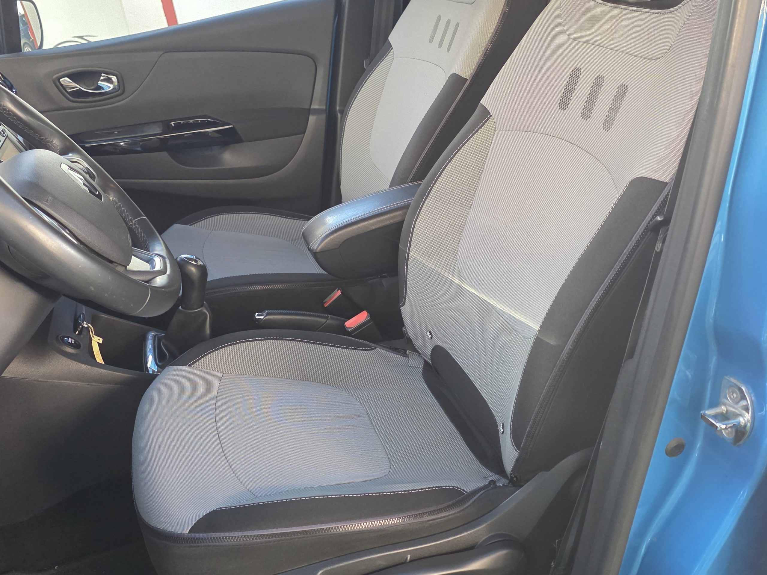 RENAULT CAPTUR 0,9 TCE DYNAMIQUE