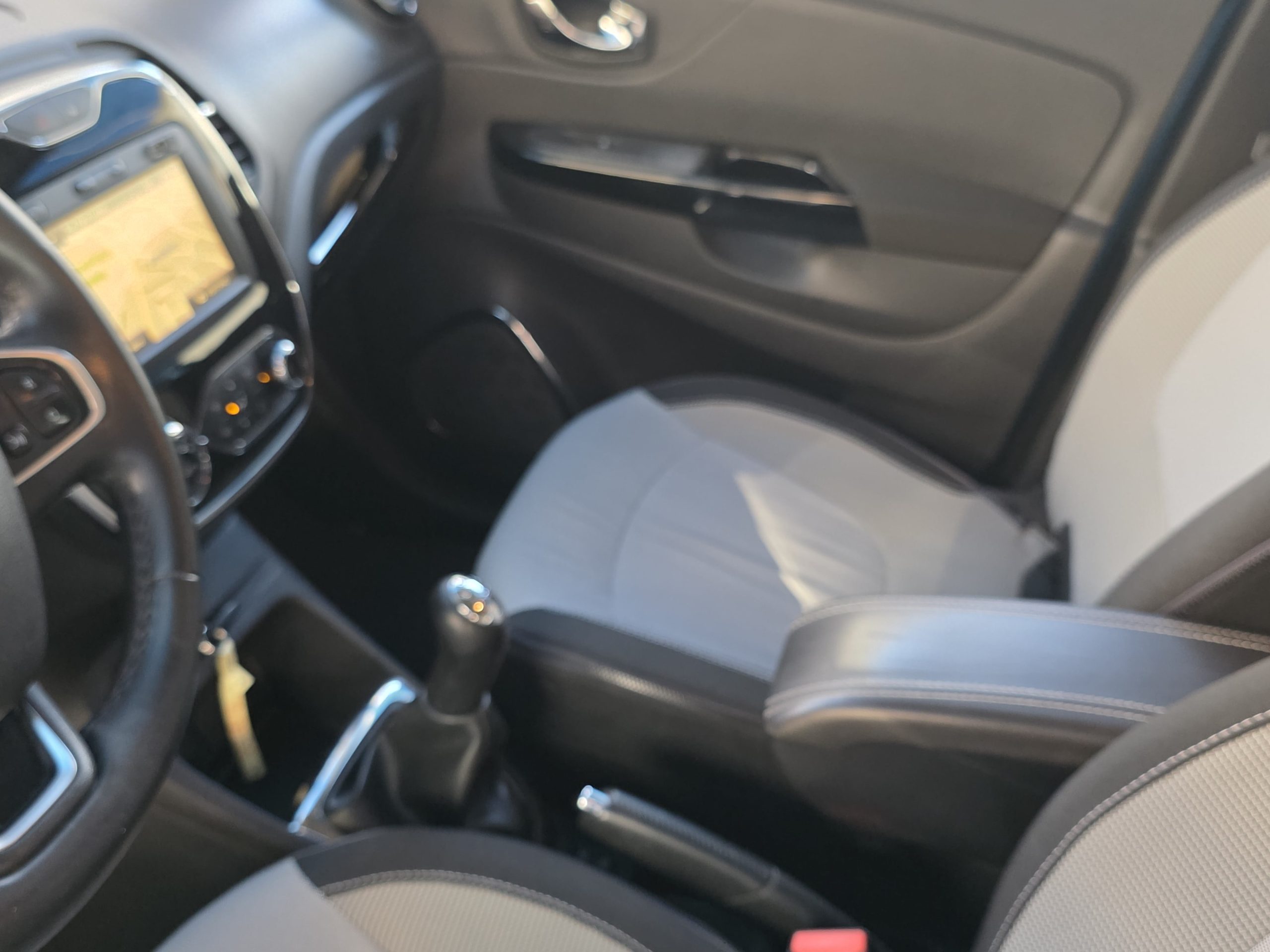 RENAULT CAPTUR 0,9 TCE DYNAMIQUE