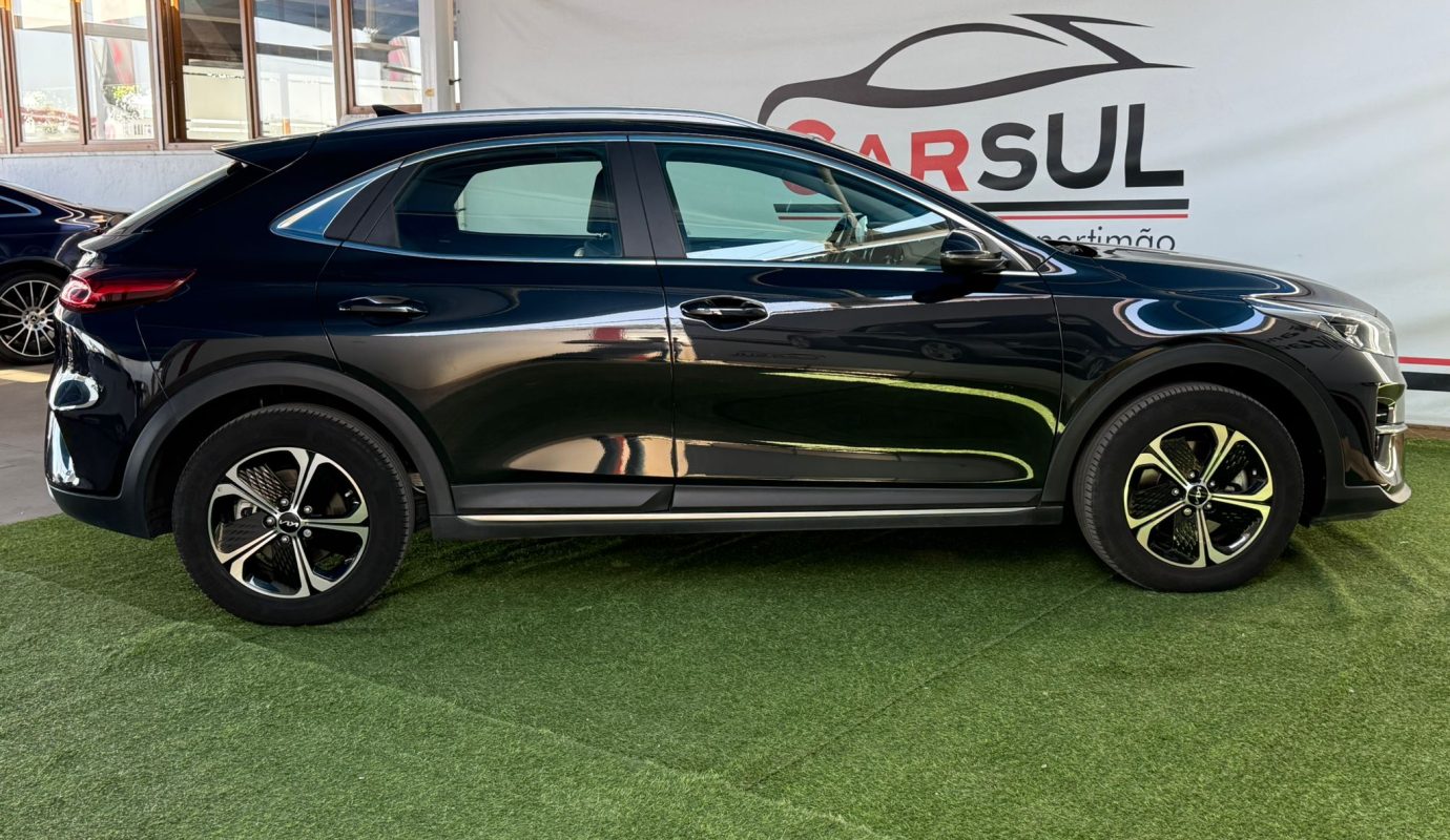 KIA XCEED 1.6 HIBRIDO PLUNG-IN PHEV DRIVE  AUTOMATICO