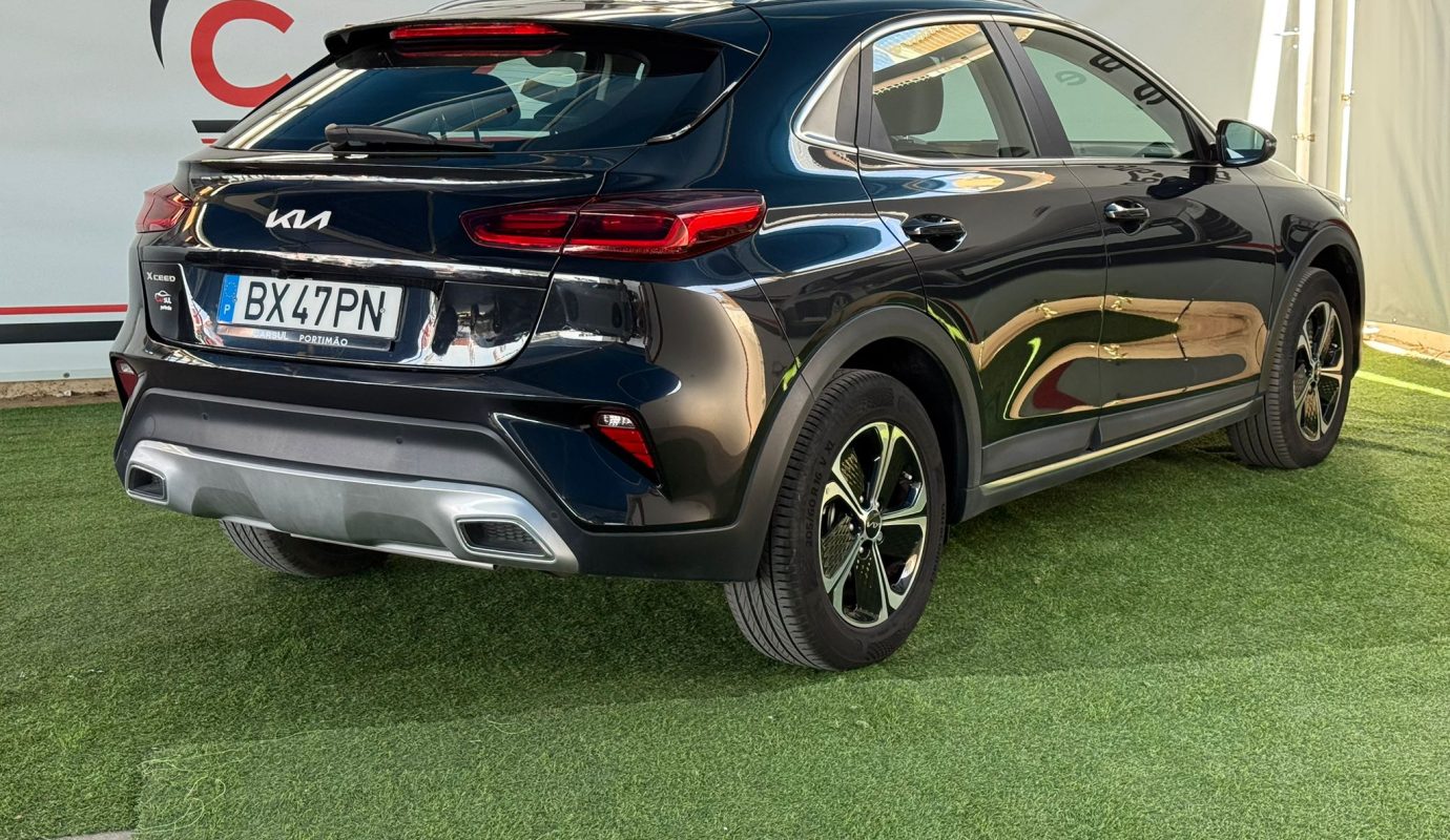 KIA XCEED 1.6 HIBRIDO PLUNG-IN PHEV DRIVE  AUTOMATICO