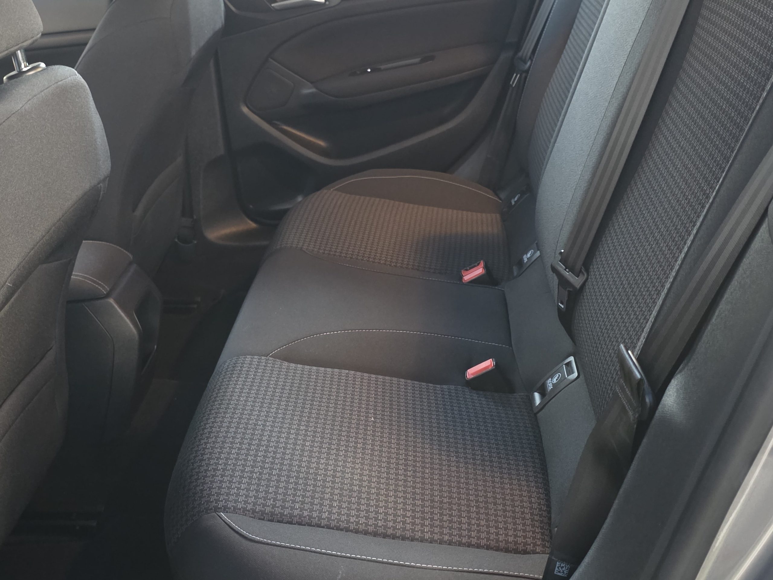 PEUGEOT 308 1.6  HDI