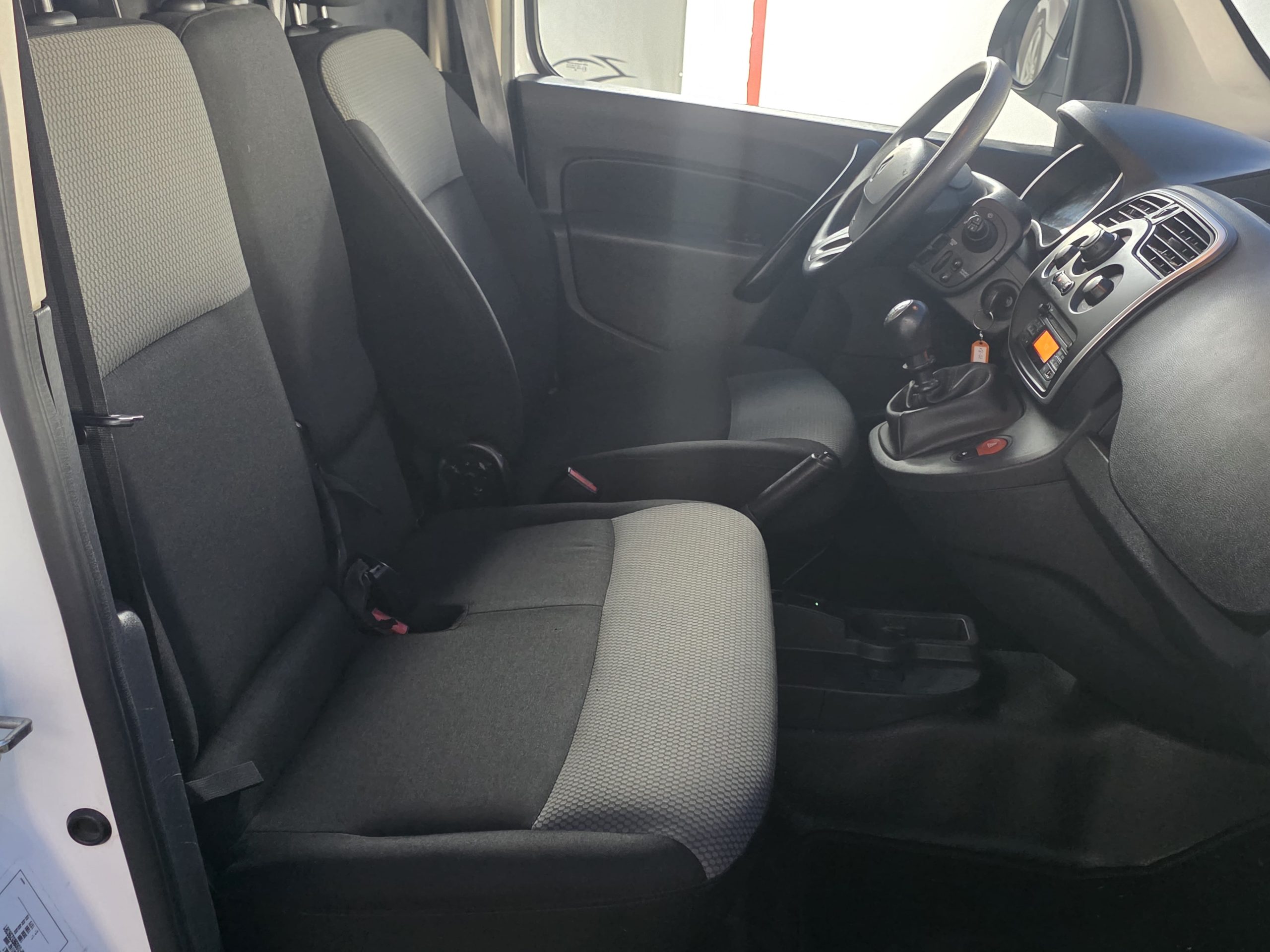RENAULT KANGO 1.5 DCI 3 LUGARES