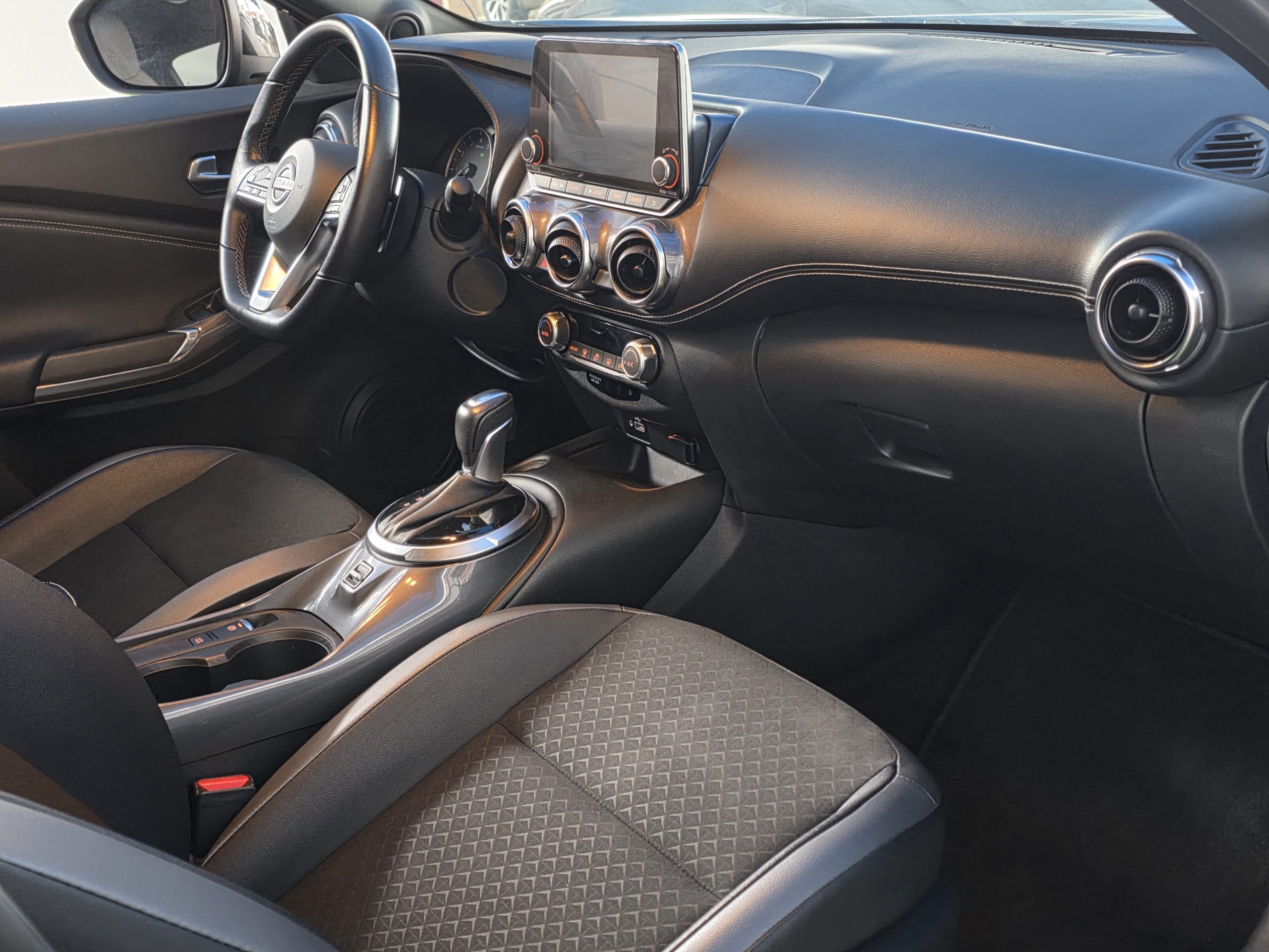 NISSAN JUKE 1.0 DIG-T N-CONNECTA  AUTOMATICO