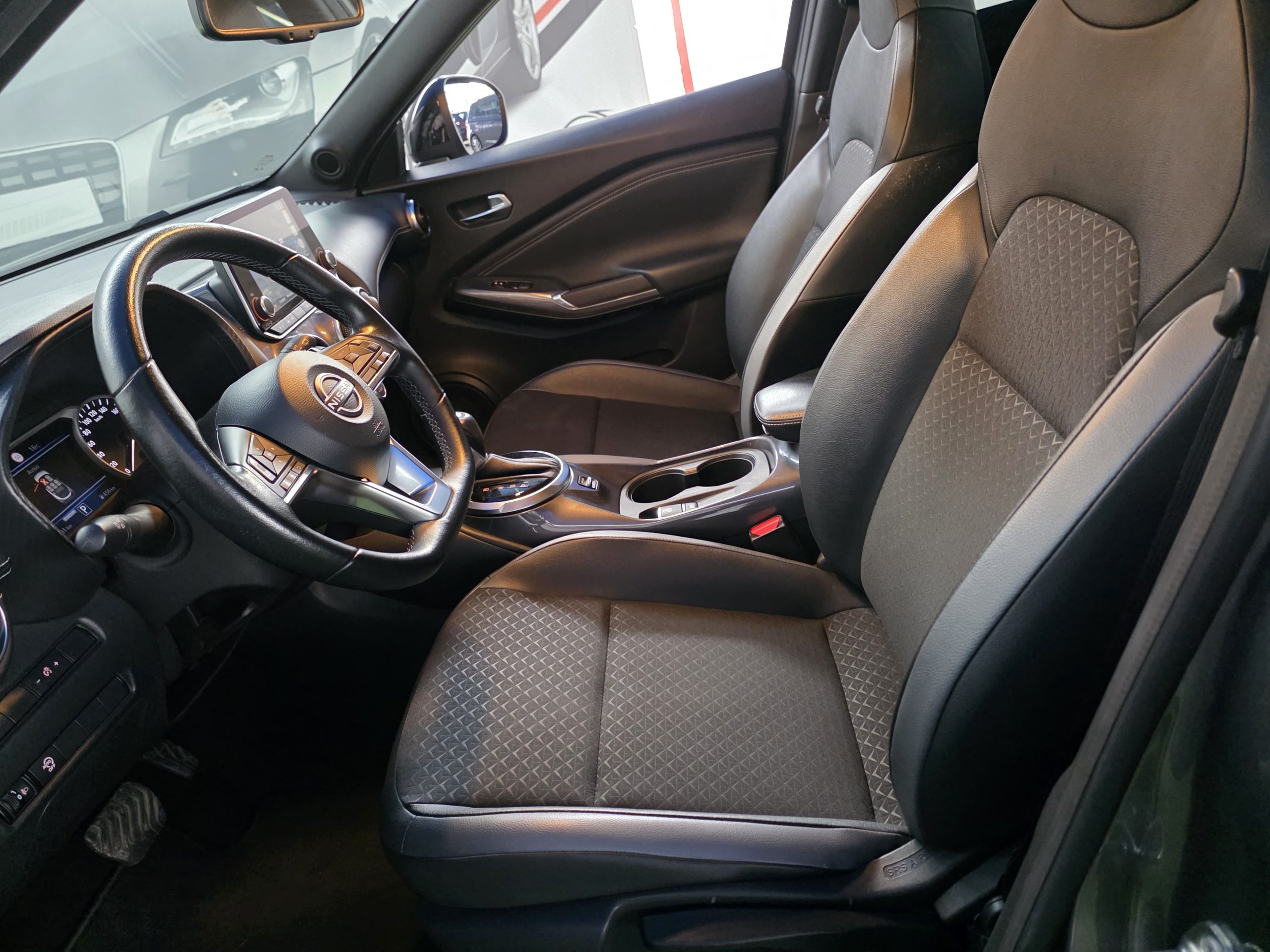 NISSAN JUKE 1.0 DIG-T N-CONNECTA  AUTOMATICO