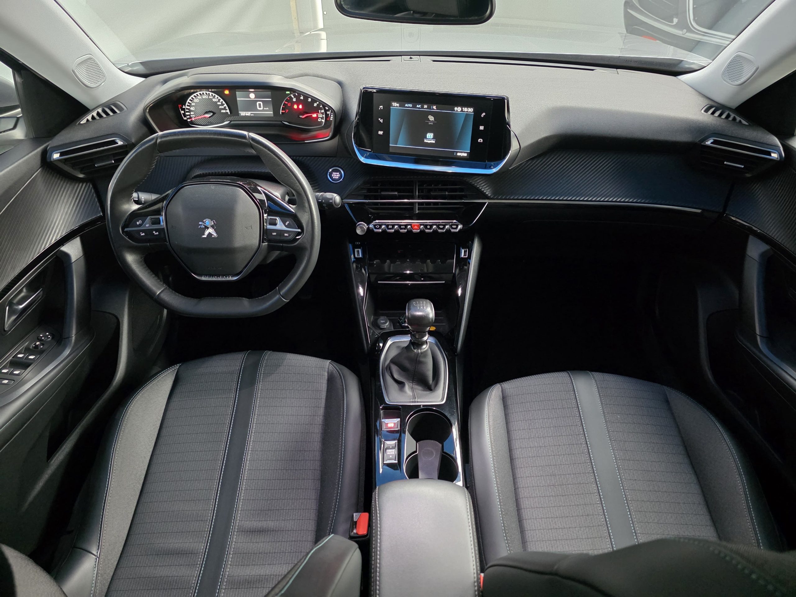 PEUGEOT  2008 1.5  ALLUR  HDI