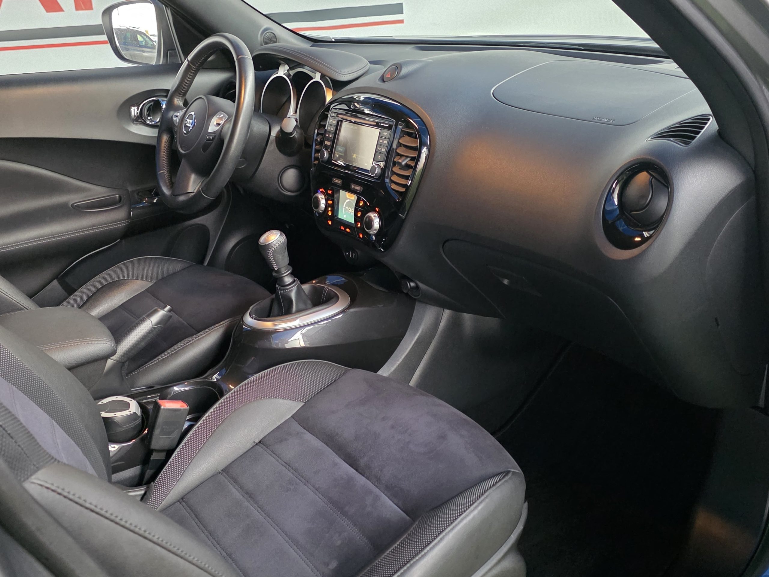 NISSAN JUKE 1.2  DIG-T TEKNA PREMIUM