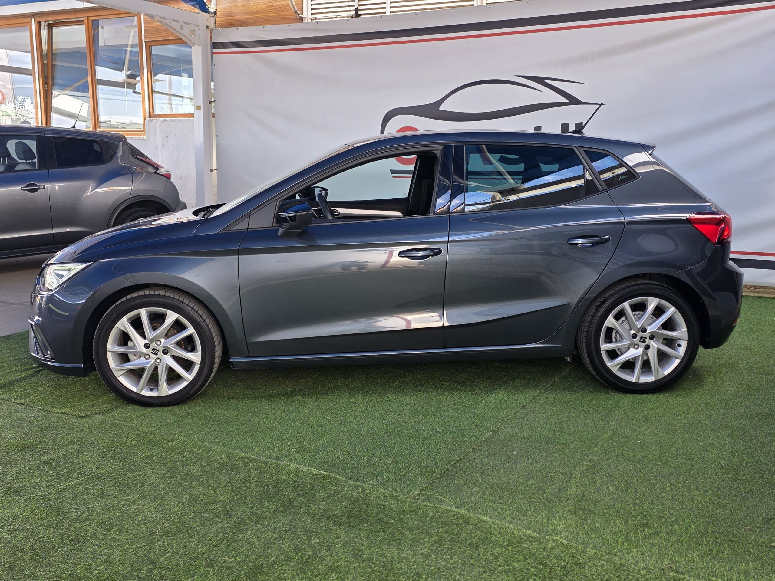 SEAT IBIZA 1.0 FR