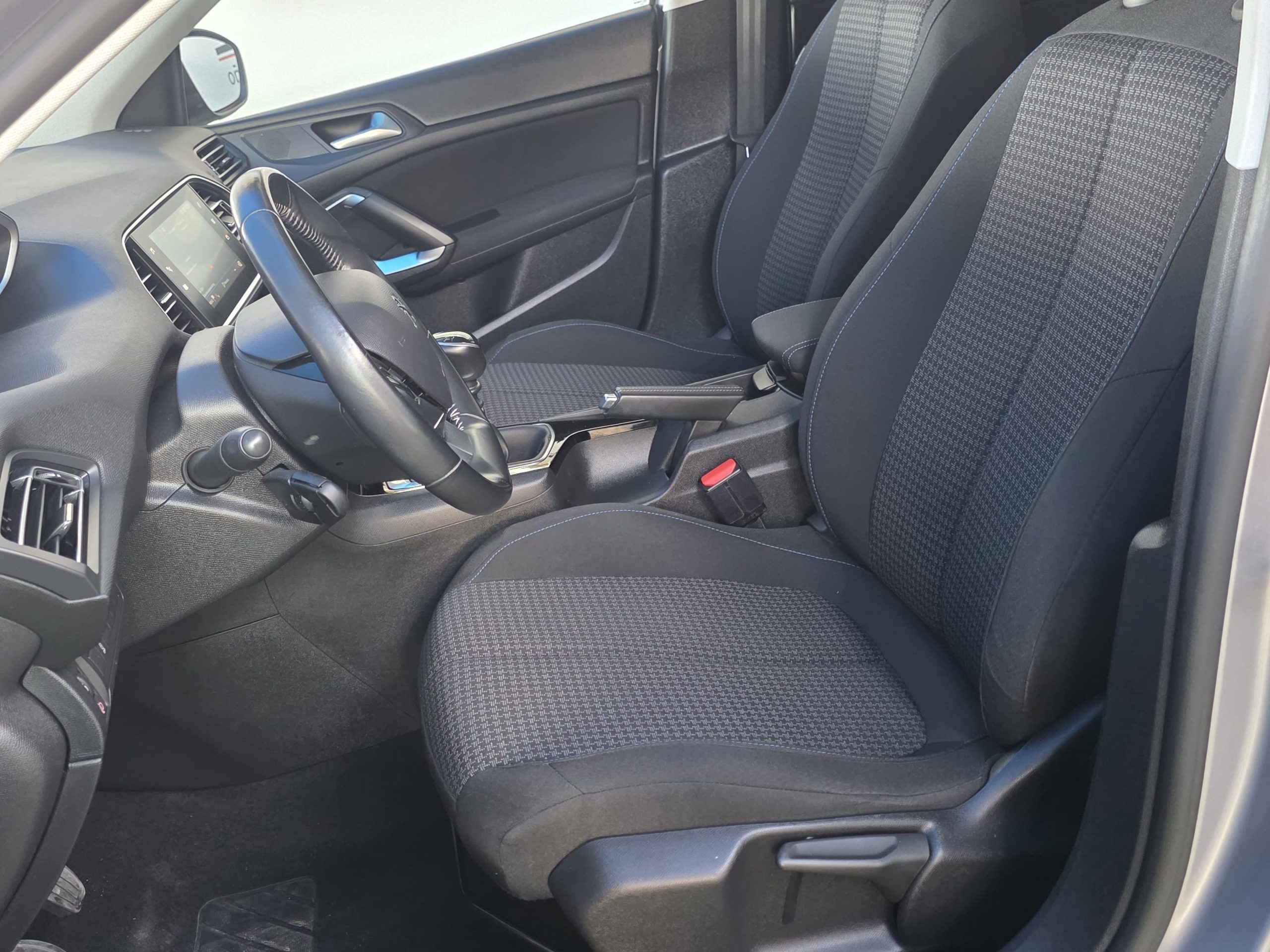 PEUGEOT 308 1.5 HDI STYLE