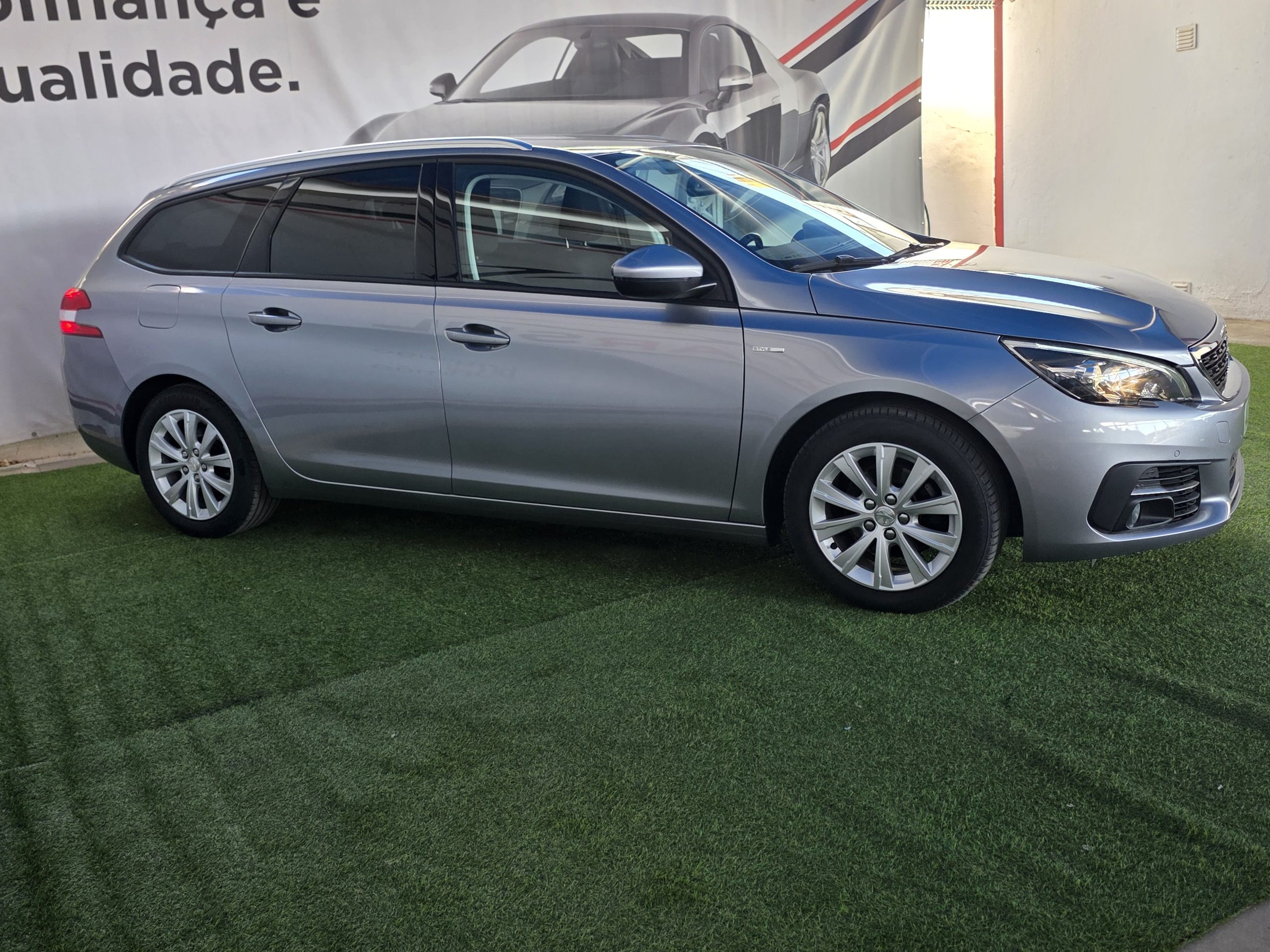PEUGEOT 308 1.5 HDI STYLE