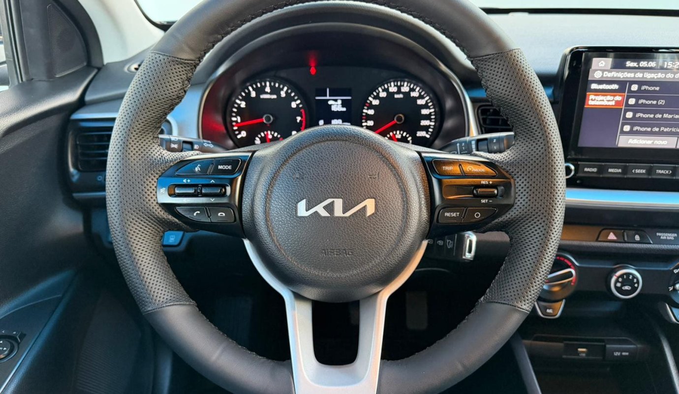 KIA STONIC 1.2 DYNAMIC