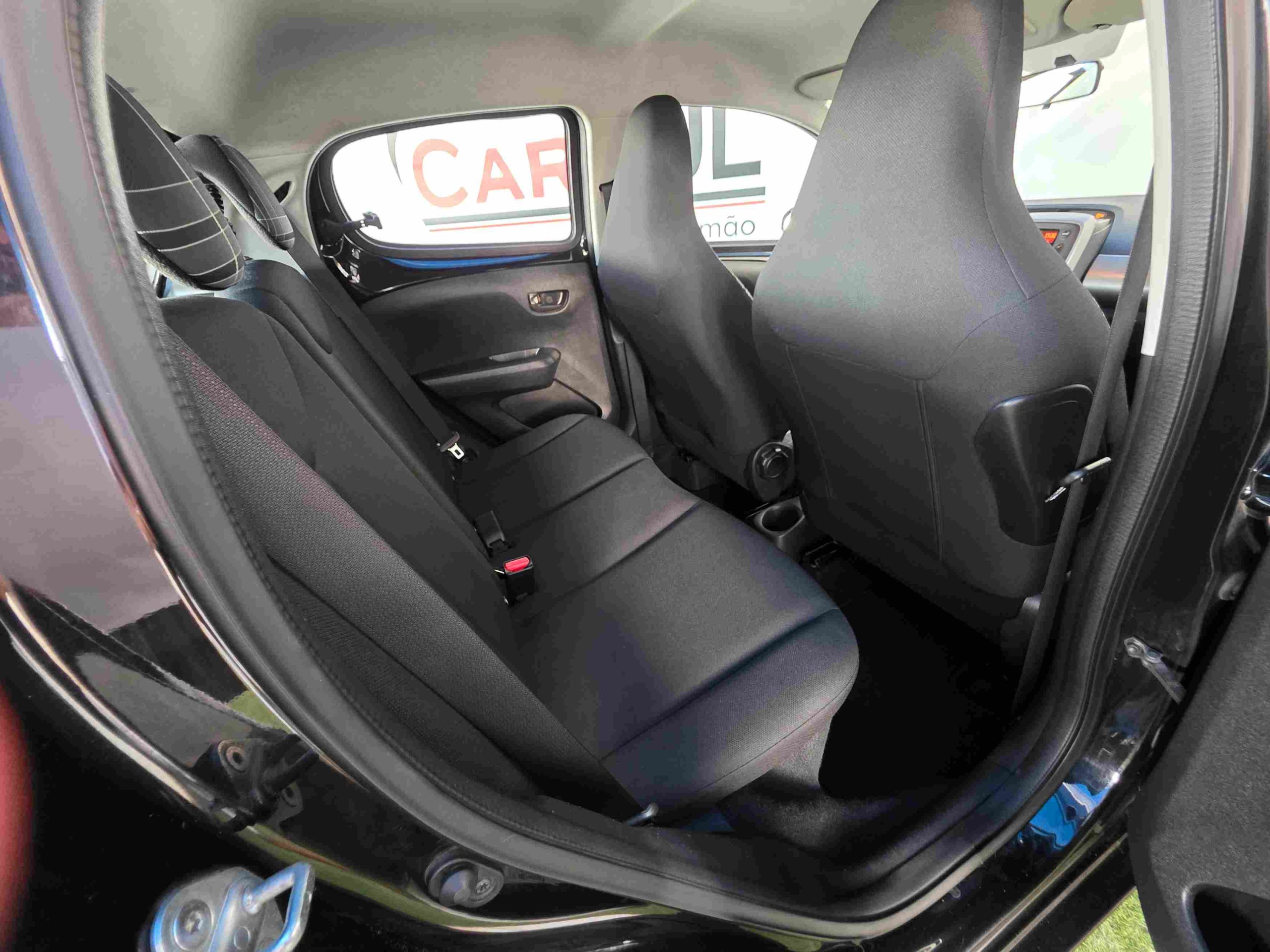 PEUGEOT    108 1.0
