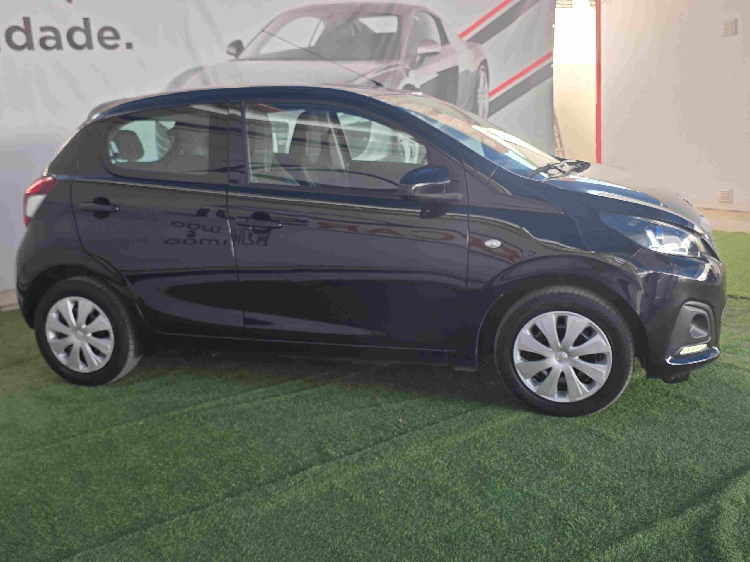 PEUGEOT    108 1.0