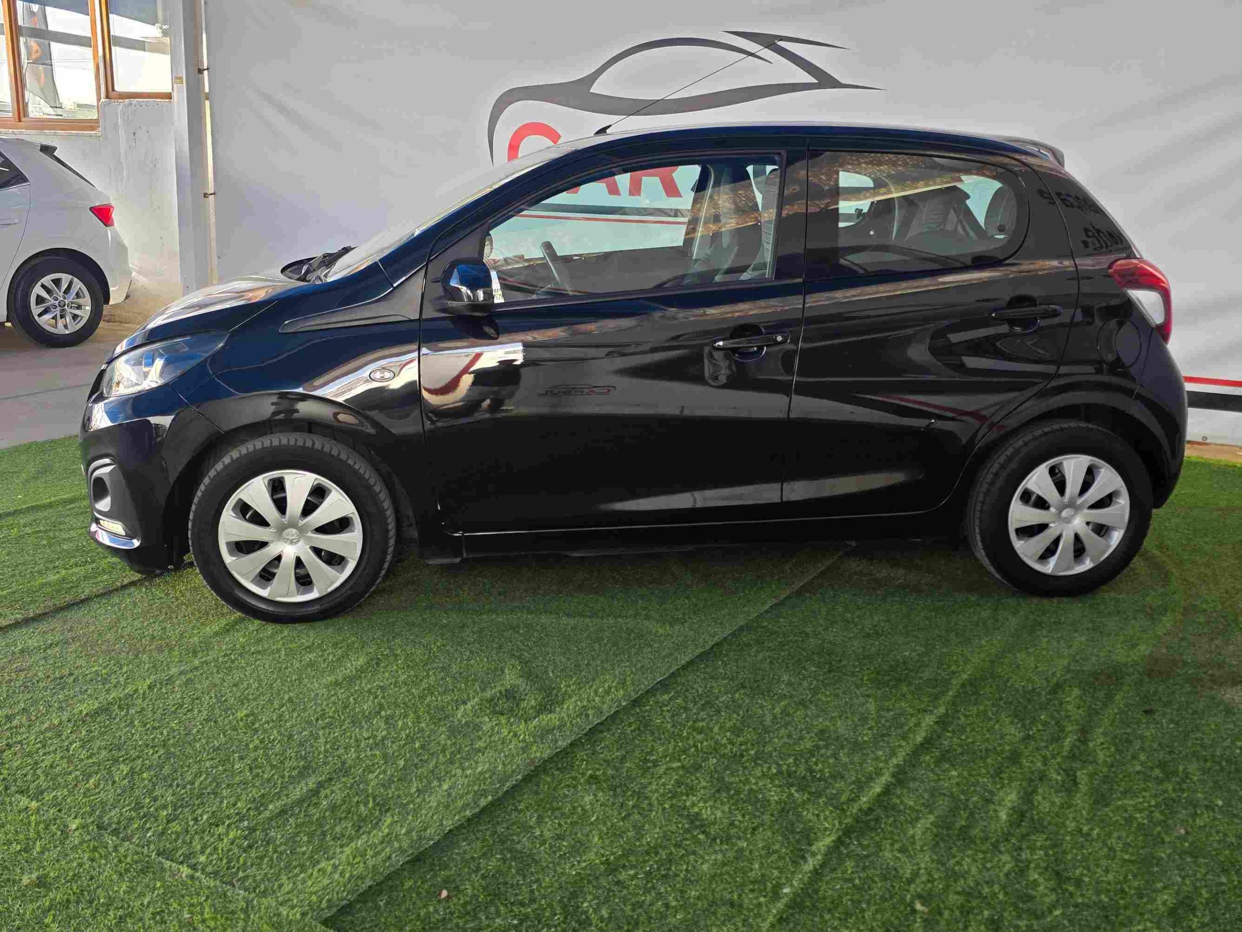 PEUGEOT    108 1.0