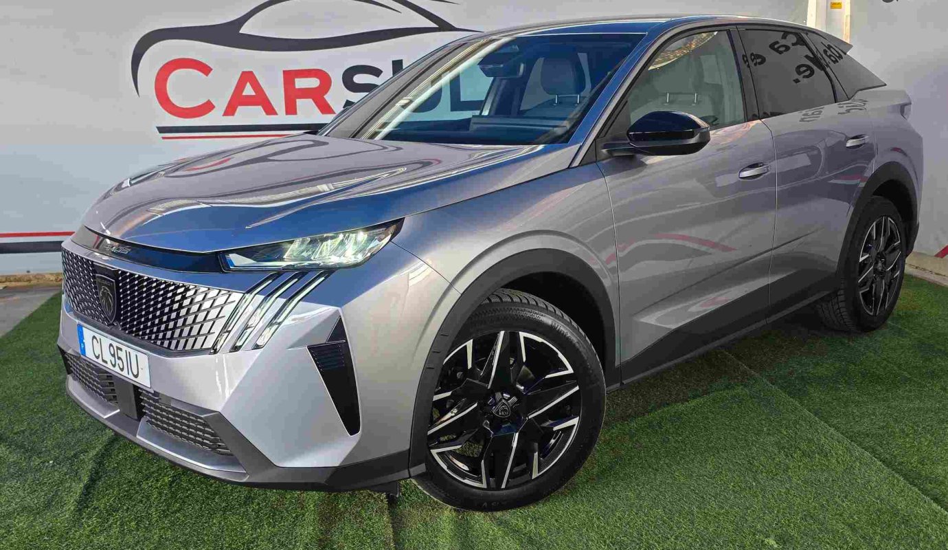 PEUGEOT 3008 1.2 HIBRIDO ALLUR